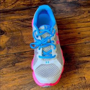 Under Armour Micro G Assert 6 Running Shoes Size 7